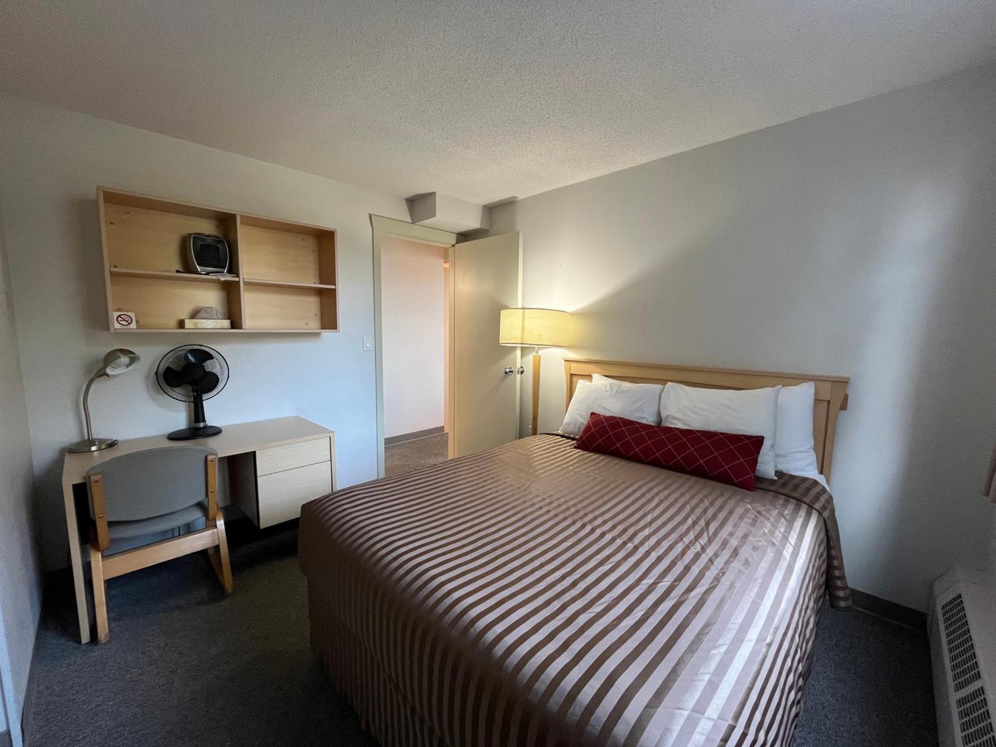 Apartamento Carey Centre Vancouver Exterior foto