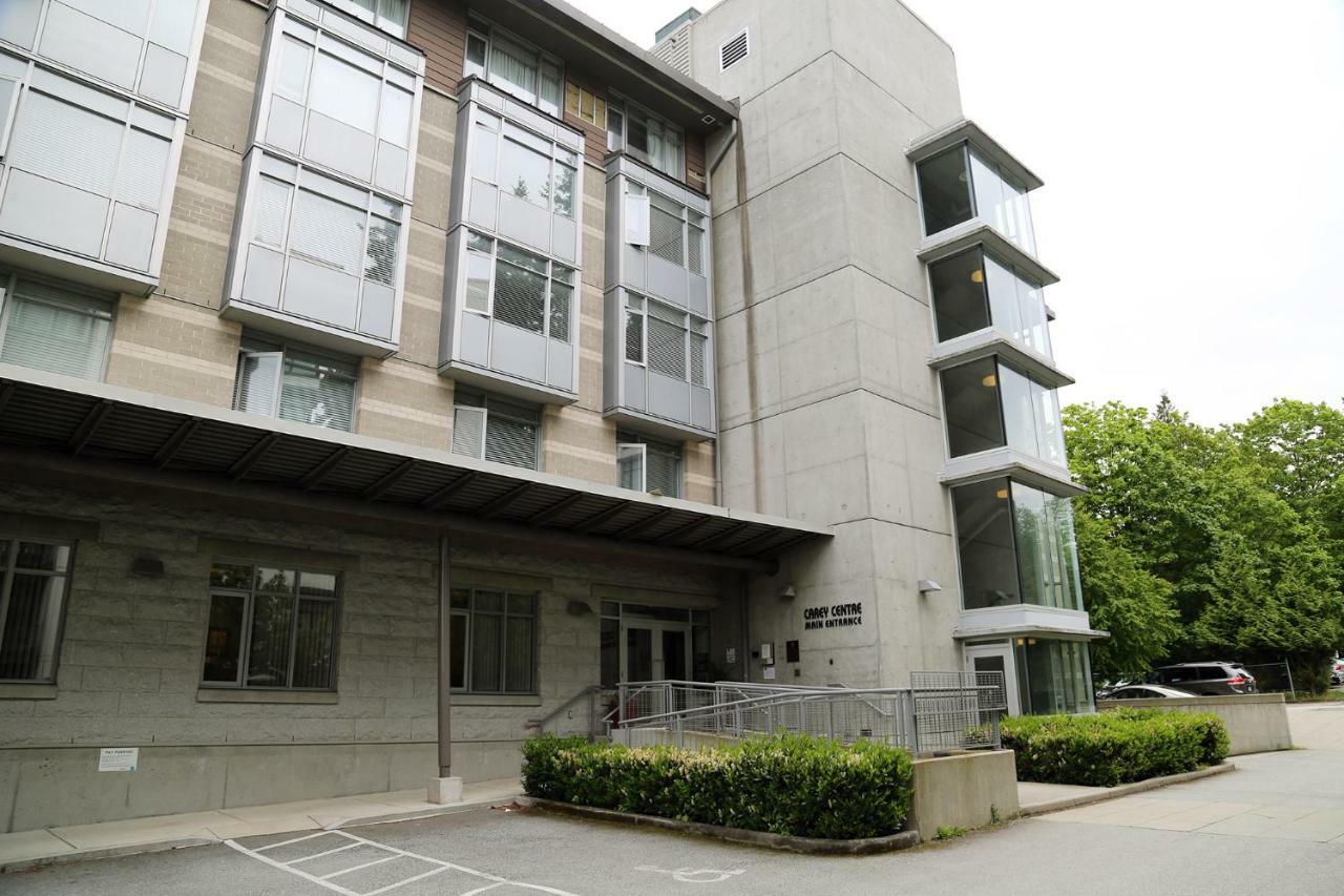 Apartamento Carey Centre Vancouver Exterior foto